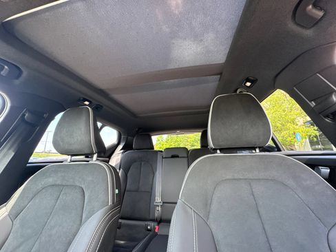Used 2024 Volvo XC40 B5 Ultimate w/ Protection Package Premier AWD/4WD image 31
