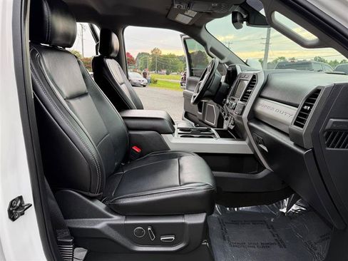 Used 2019 Ford F250 Lariat w/ Lariat Ultimate Package image 12