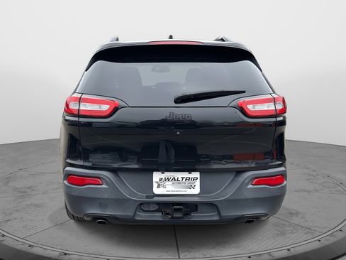 Used 2014 Jeep Cherokee Altitude w/ Comfort/Convenience Group image 7