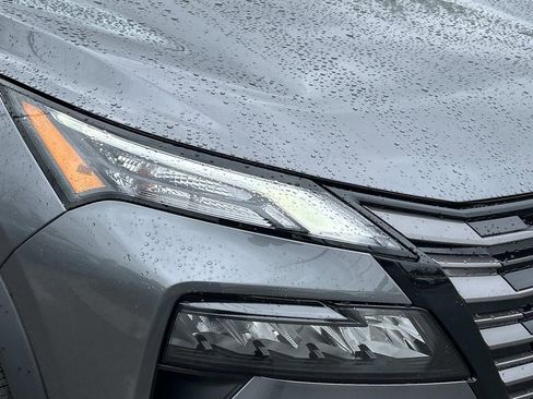 New 2026 Nissan Rogue SV AWD/4WD image 10