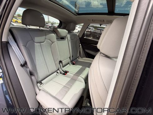 Used 2018 Audi Q5 Prestige w/ Prestige Package AWD/4WD image 32