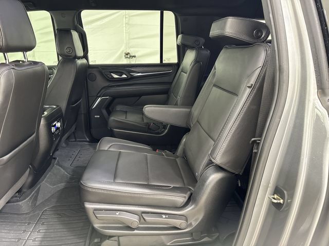 Used 2023 GMC Yukon XL Denali AWD/4WD image 25
