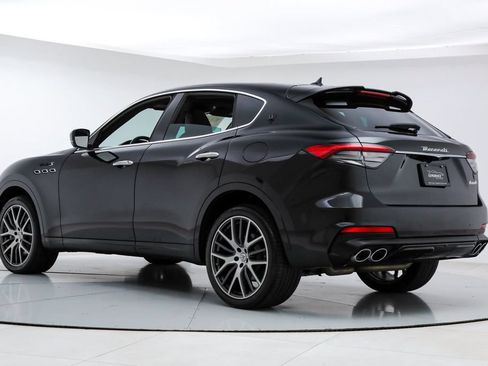 Certified 2022 Maserati Levante Modena S AWD/4WD image 3