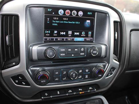 Used 2018 GMC Sierra 1500 SLT image 17