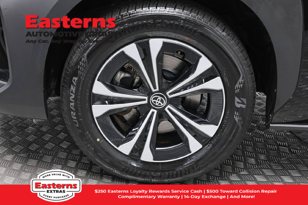 Used 2023 Subaru Solterra AWD image 29