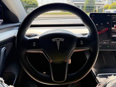 Used 2023 Tesla Model 3 Performance AWD/4WD image 13