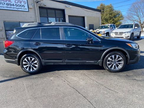 Used 2016 Subaru Outback 3.6R Limited image 2