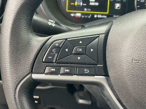 Certified 2023 Nissan Kicks SV image 14