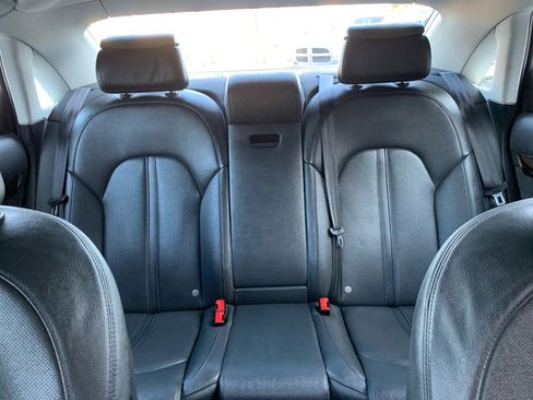 Used 2015 Audi A8 L 4.0T w/ Premium Package image 27