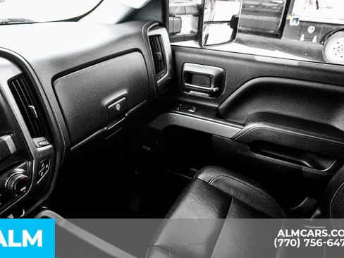 Used 2019 Chevrolet Silverado 2500 LTZ w/ Duramax Plus Package image 40