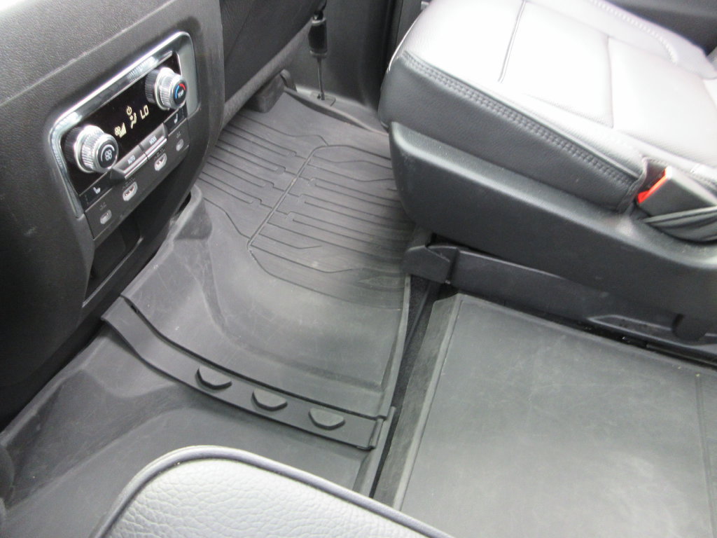 Certified 2023 GMC Yukon Denali AWD/4WD image 32