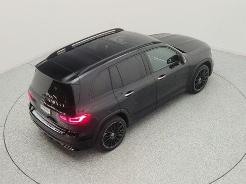Used 2022 Mercedes-Benz GLB 250 image 26