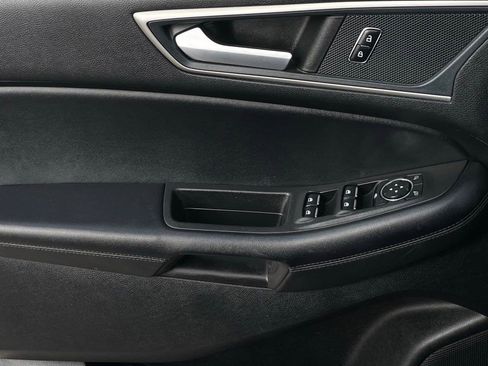 Used 2024 Ford Edge SEL image 20