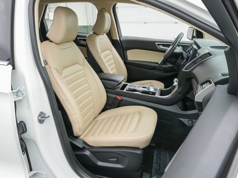 Certified 2024 Ford Edge SEL w/ Convenience Package AWD/4WD image 21