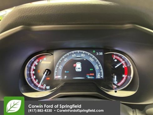 Used 2024 Toyota RAV4 XLE image 29