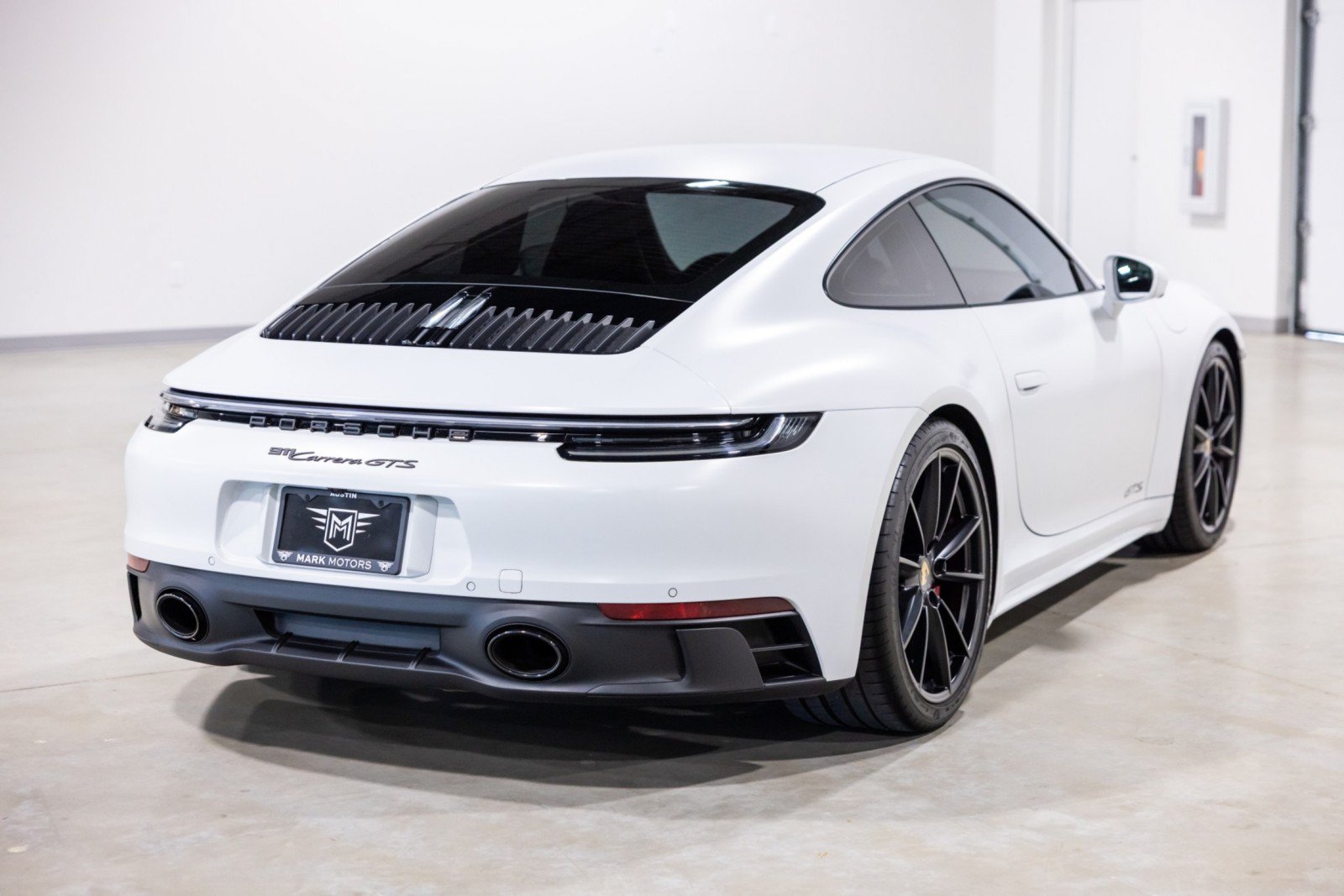 Used 2023 Porsche 911 Carrera GTS w/ Premium Package RWD image 9