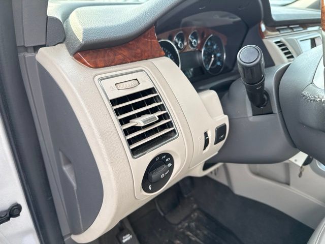 Used 2012 Ford Flex Limited FWD image 13