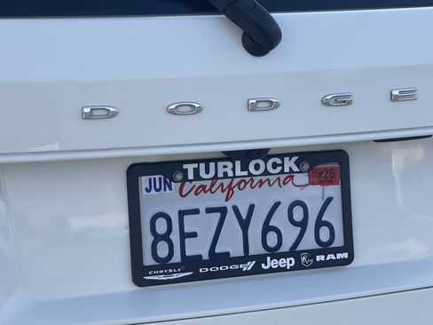 Used 2018 Dodge Journey SE w/ Blacktop Package image 16