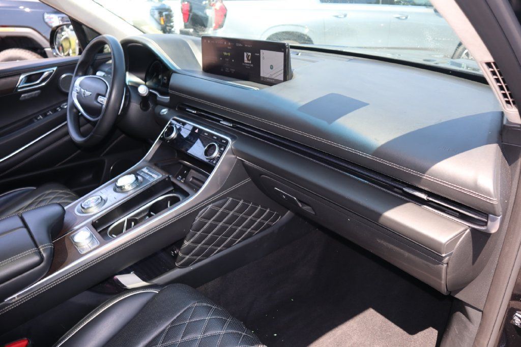 Used 2024 Genesis GV80 3.5T Prestige Signature AWD/4WD image 14
