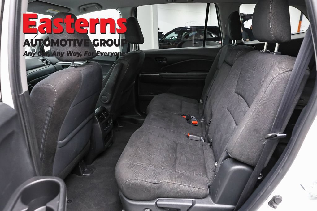 Used 2021 Honda Pilot EX image 23