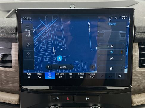 Used 2024 Ford Expedition Max Limited image 21