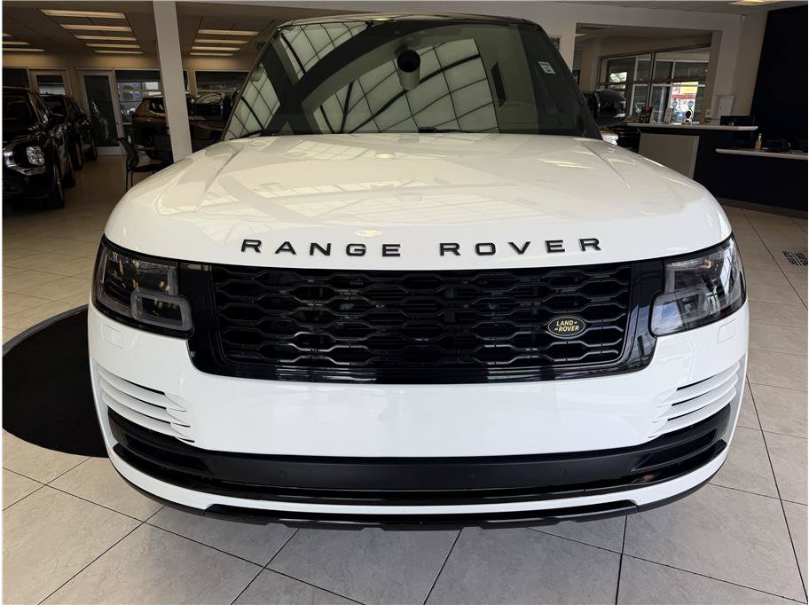 Used 2018 Land Rover Range Rover HSE AWD/4WD image 2