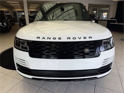 Used 2018 Land Rover Range Rover HSE AWD/4WD image 2