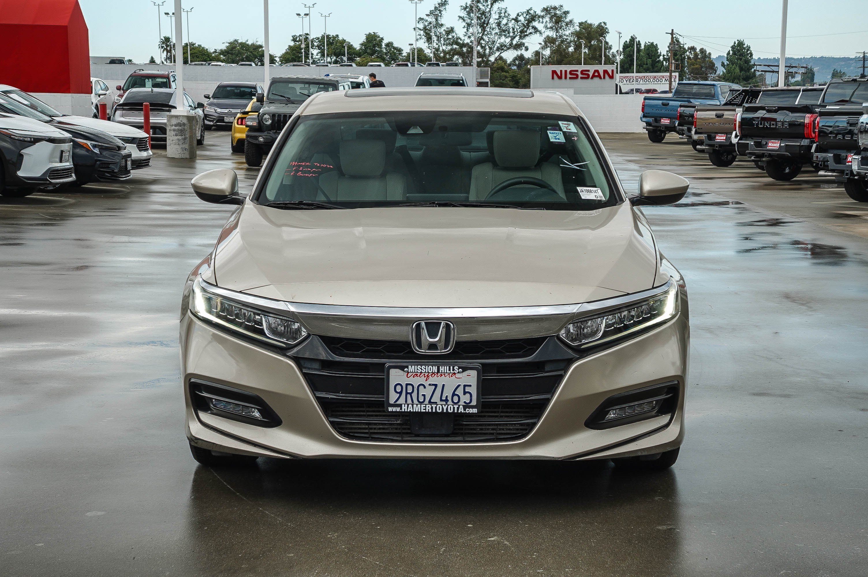 Used 2018 Honda Accord EX image 2