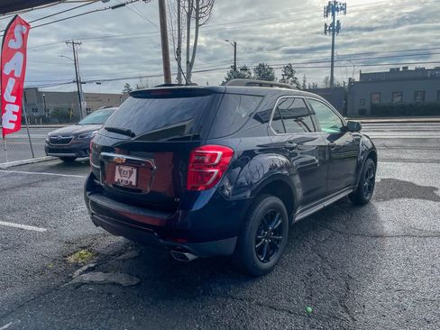 Used 2017 Chevrolet Equinox LT w/ Convenience Package AWD/4WD image 5