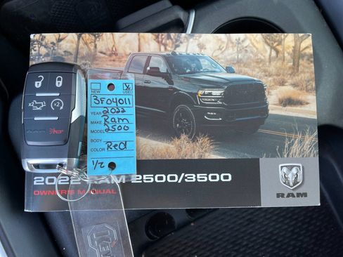 Used 2022 RAM 2500 Laramie AWD/4WD image 10