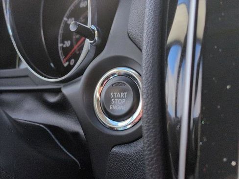 Used 2025 Mitsubishi Outlander Sport AWD image 16