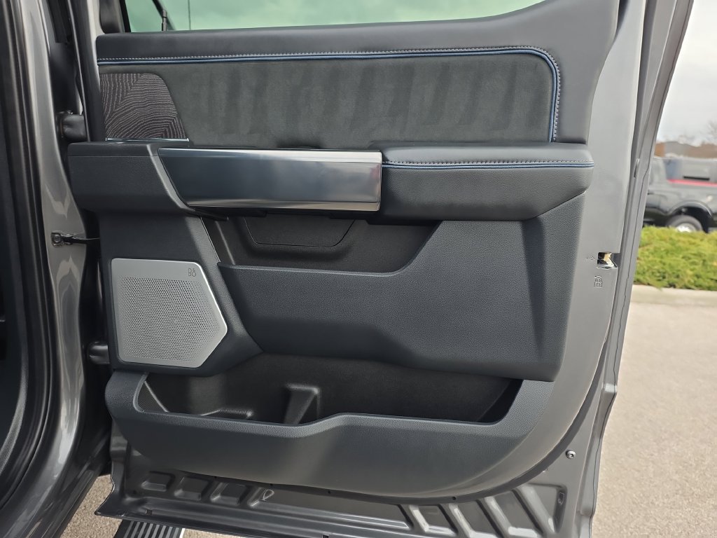 Used 2025 Ford F250 Platinum AWD/4WD image 49