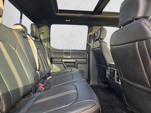 Used 2022 Ford F350 Platinum w/ FX4 Off-Road Package image 15