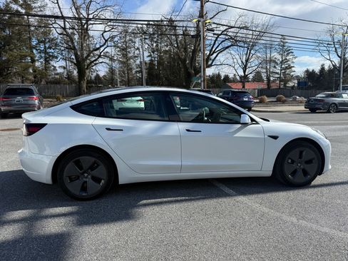 Used 2023 Tesla Model 3 Standard Range image 6