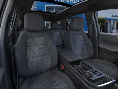 New 2026 Chevrolet Equinox LT AWD/4WD image 17