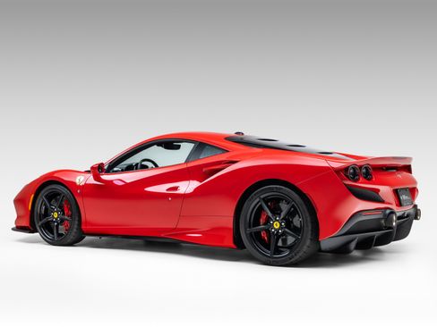 Certified 2020 Ferrari F8 Tributo image 7