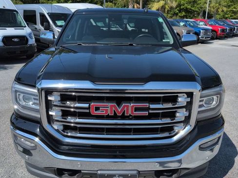 Used 2018 GMC Sierra 1500 SLT AWD/4WD image 9