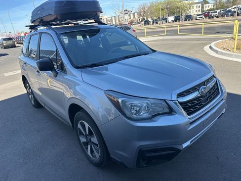 Used 2018 Subaru Forester 2.5i w/ Alloy Wheel Package image 3
