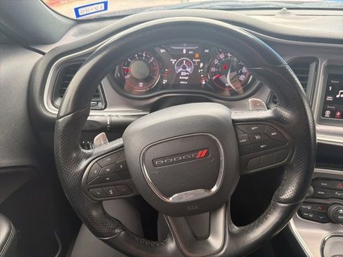 Used 2021 Dodge Challenger R/T w/ Blacktop Package image 15