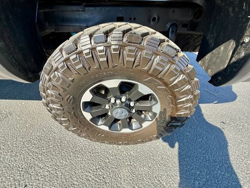Used 2017 RAM 2500 Power Wagon w/ Luxury Group AWD/4WD image 19