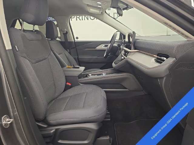 New 2026 Ford Explorer Active AWD/4WD image 10