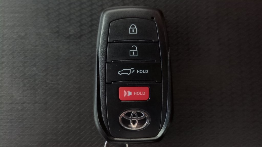 Used 2025 Toyota Sequoia TRD Pro AWD/4WD image 25