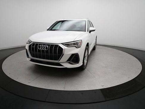 Used 2025 Audi Q3 2.0T Premium w/ Convenience Package image 35