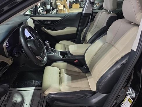 Used 2022 Subaru Outback Limited AWD/4WD image 5