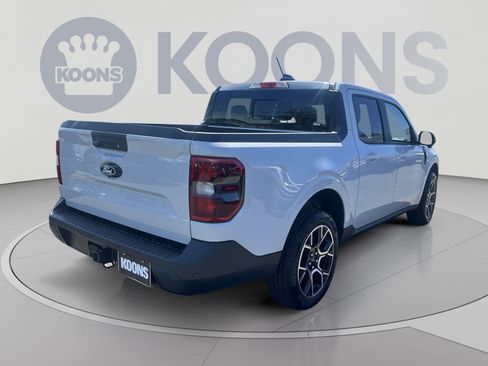 Certified 2025 Ford Maverick Lariat w/ 4K Tow Package AWD/4WD image 11