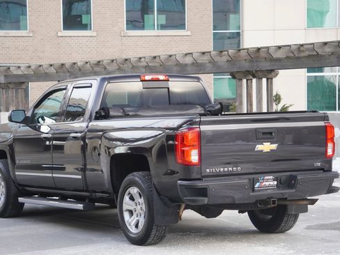 Used 2016 Chevrolet Silverado 1500 LTZ Z71 w/ LTZ Plus Package AWD/4WD image 21