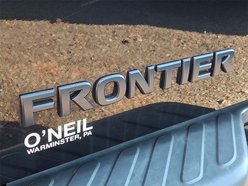 Used 2018 Nissan Frontier SV w/ Value Truck Package image 29