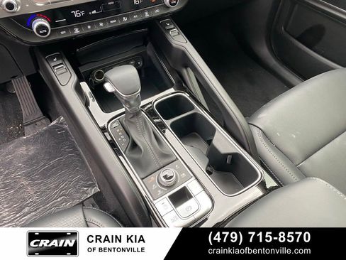 New 2025 Kia Telluride S image 17