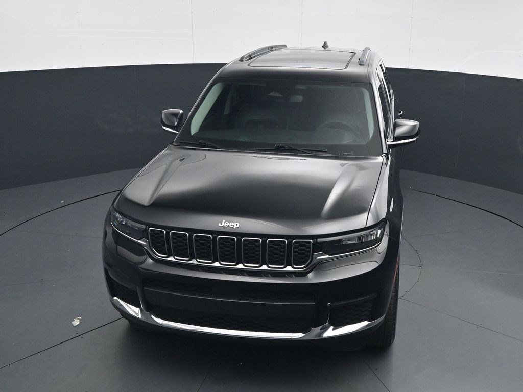 Used 2023 Jeep Grand Cherokee L Limited RWD image 28