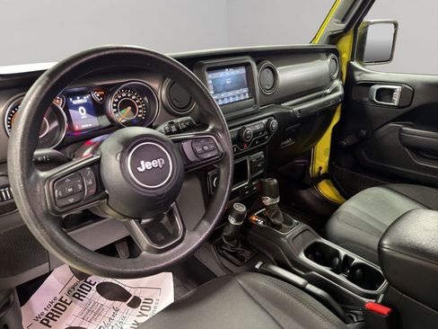 Used 2022 Jeep Wrangler Unlimited Sport image 6
